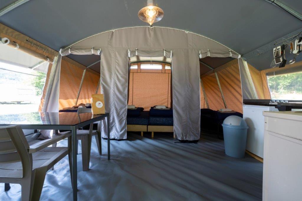 Europe Tents Camping Gritt Hotel Diekirch Eksteriør billede